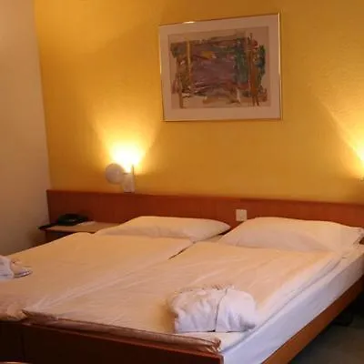 Hotell Metropol 4*