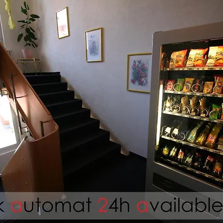 Metropol サース フェー