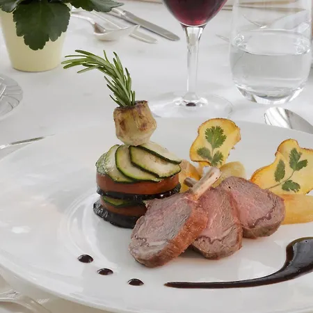 Metropol فندق Saas Fee