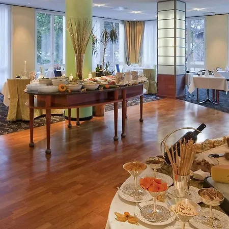 Metropol 4*