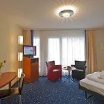 ホテル Metropol 4*