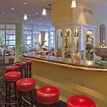 ホテル Metropol 4*